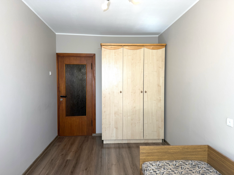 Parduodamas butas Birželio 23-iosios g., Dainava, Kauno m., Kauno m. sav., 62.00 m² ploto 3 kambariai 12