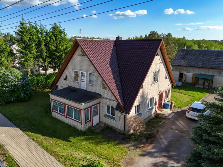 Parduodamas namas Vilniaus g., Dusetų m., Zarasų r. sav., 87.60 m² ploto 4 kambariai 4