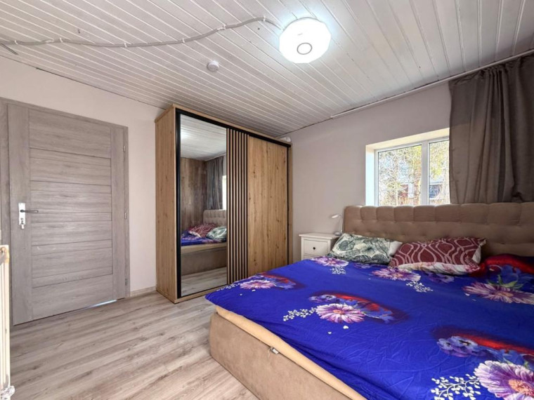 Parduodamas namas Vilniaus g., Dusetų m., Zarasų r. sav., 87.60 m² ploto 4 kambariai 9