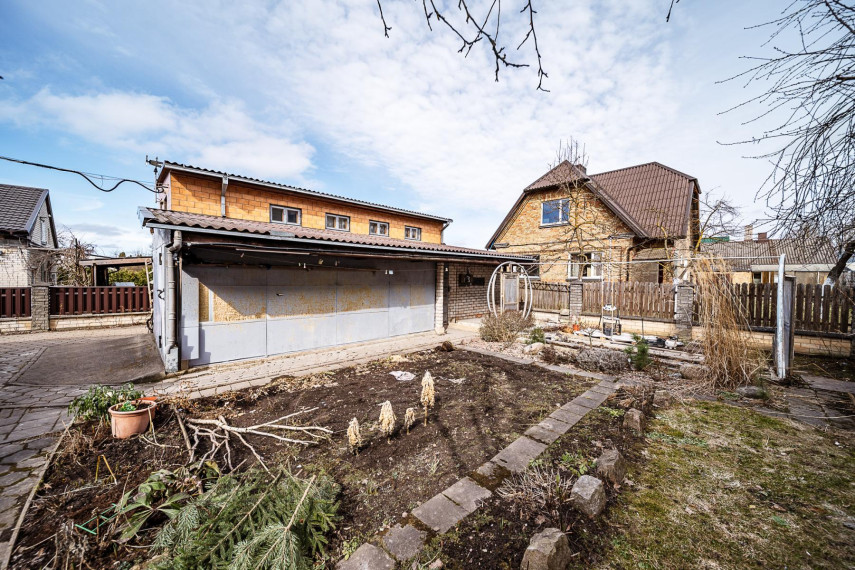 Parduodamas namas Gumbinės g., Centras, Šiaulių m., Šiaulių m. sav., 116.87 m² ploto 7 kambariai 28