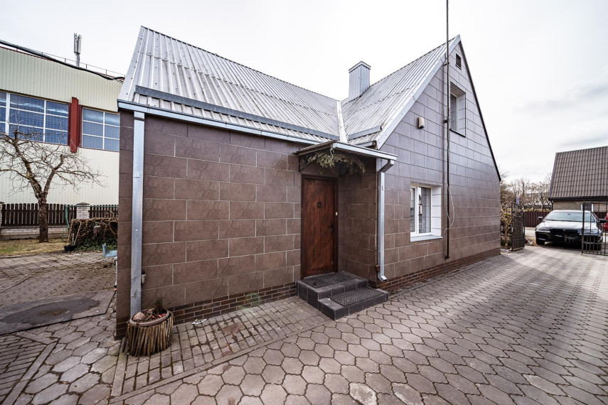 Parduodamas namas Gumbinės g., Centras, Šiaulių m., Šiaulių m. sav., 116.87 m² ploto 7 kambariai 39