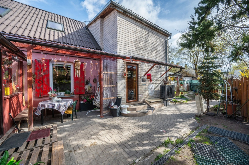 Parduodamas namas Giedraičių g., Vilniaus m., Vilniaus m. sav., 158.62 m2 ploto, 2 aukštai 27