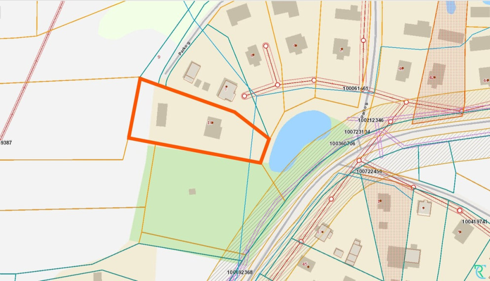 Parduodamas namas Parko g., Balninkų mstl., Molėtų r. sav., 120 m2 ploto, 1 aukštai 21