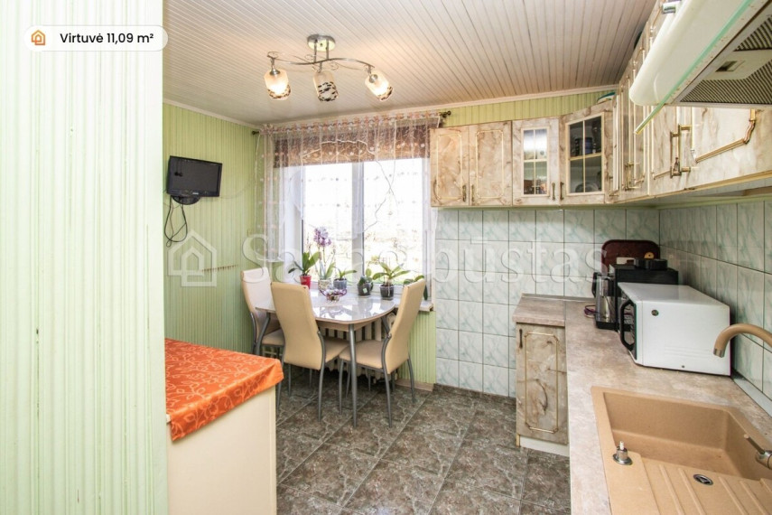 Parduodamas namas Kretingos r. sav., Salantų m., Liepų, 180 m2 ploto,  aukštai 4