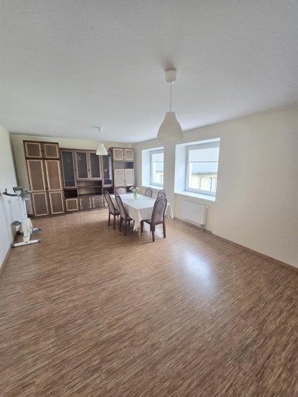 Parduodamas namas Dvaro g., Molainių k., Panevėžio r. sav., 280.80 m² ploto 5 kambariai 12