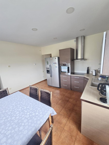 Parduodamas namas Dvaro g., Molainių k., Panevėžio r. sav., 280.80 m² ploto 5 kambariai 24