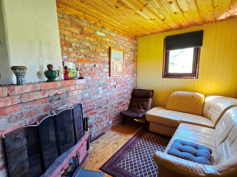 Parduodamas namas Degulių k., Utenos r. sav., 24.71 m² ploto 3 kambariai 4