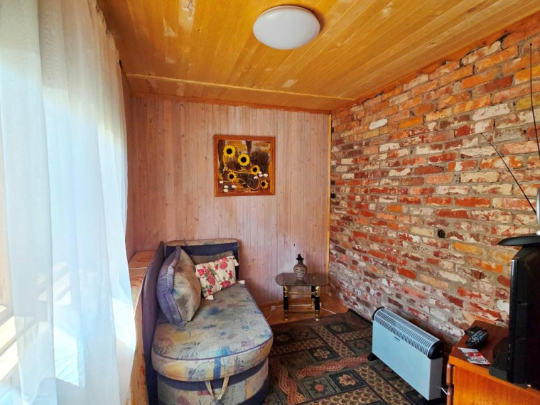 Parduodamas namas Degulių k., Utenos r. sav., 24.71 m² ploto 3 kambariai 5