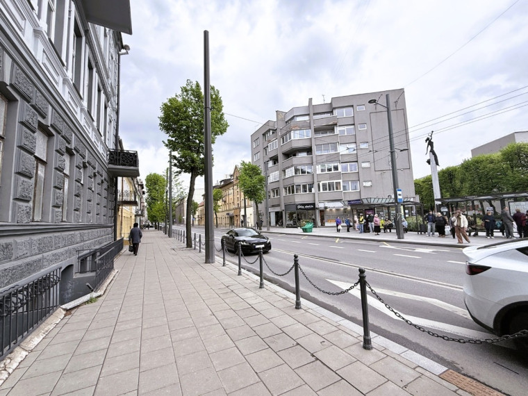 Parduodamos administracinės patalpos E. Ožeškienės g., Kauno m., Kauno m. sav., 170 m2 ploto 4