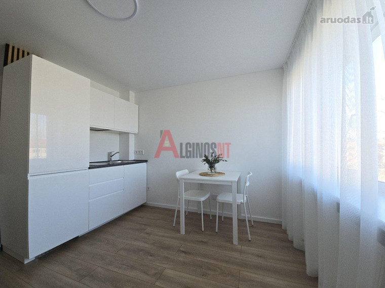 Parduodamas butas Minijos g., Žvejybos uostas, Klaipėdos m., Klaipėdos m. sav., 16 m² ploto 1 kambarys 4