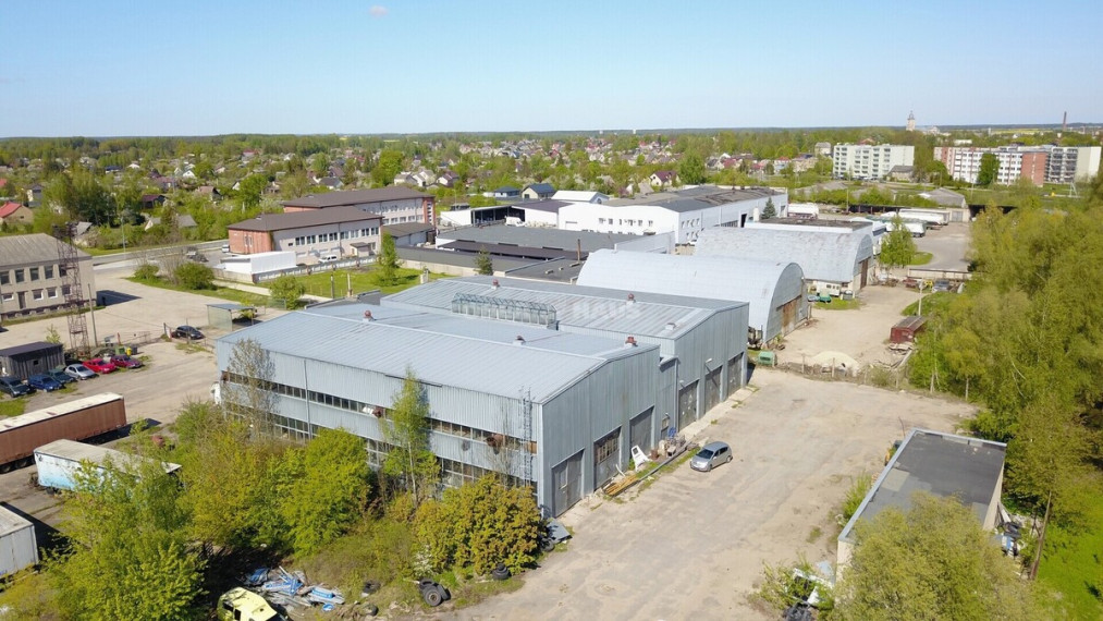Nuomojamos administracinės, gamybinės, kitos paskirties, sandėliavimo patalpos Žemaičių g. , Joniškio m., Joniškio r. sav., 1074.09 m2 ploto 2