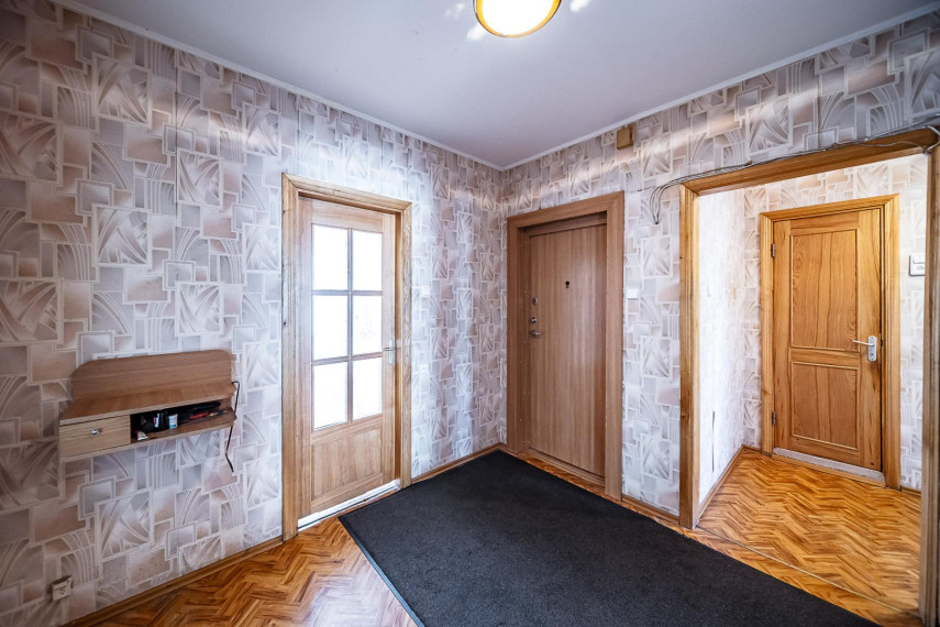 Parduodamas butas Šiaurės pr., Eiguliai, Kauno m., Kauno m. sav., 76.37 m² ploto 4 kambariai 18