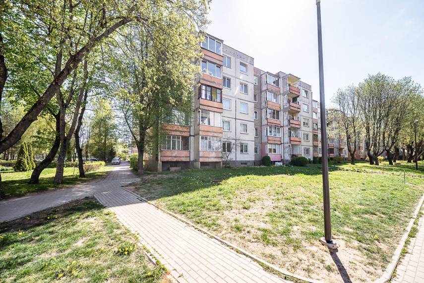 Parduodamas butas Šiaurės pr., Eiguliai, Kauno m., Kauno m. sav., 76.37 m² ploto 4 kambariai 27