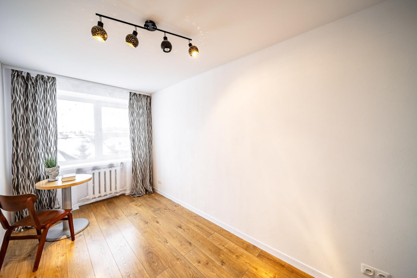 Parduodamas butas Seinų g., Žaliakalnis, Kauno m., Kauno m. sav., 52.54 m² ploto 3 kambariai 8