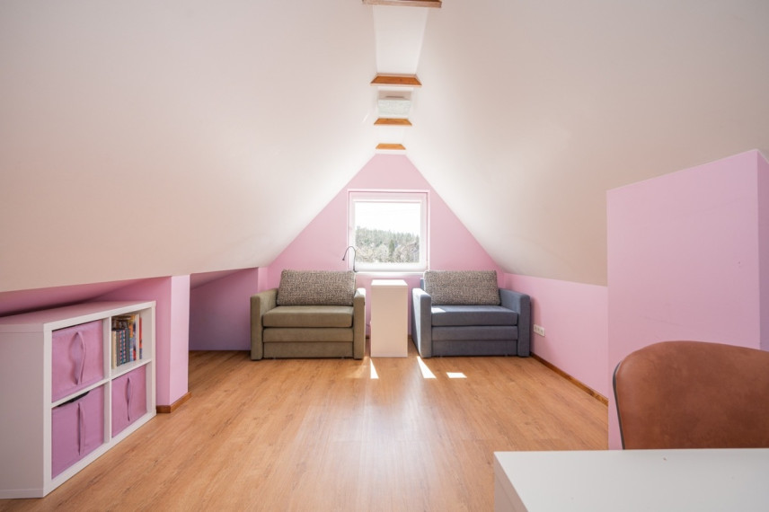 Parduodamas namas Miško g., Rastinėnų k., Vilniaus r. sav., 52.5 m2 ploto, 2 aukštai 10