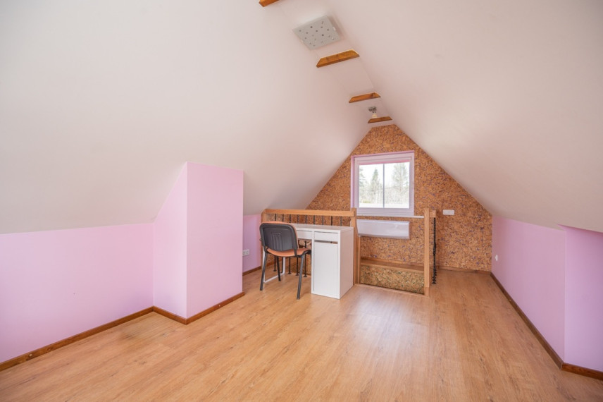Parduodamas namas Miško g., Rastinėnų k., Vilniaus r. sav., 52.5 m2 ploto, 2 aukštai 11