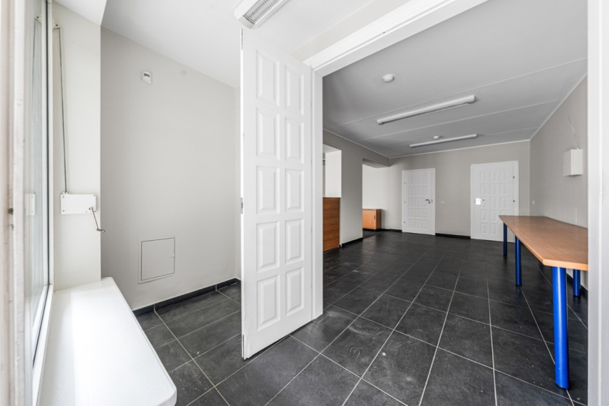Parduodamos administracinės patalpos Vilniaus m. sav., Vilniaus m., Pašilaičiai, Laisvės pr. 117, 81.97 m2 ploto 8
