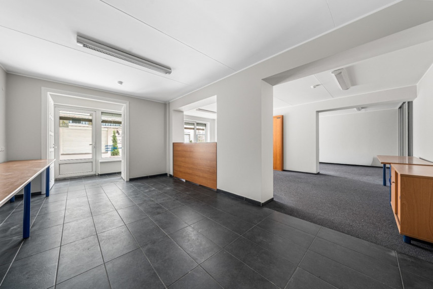 Parduodamos administracinės patalpos Vilniaus m. sav., Vilniaus m., Pašilaičiai, Laisvės pr. 117, 81.97 m2 ploto 10