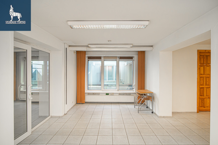 Nuomojamos administracinės, sandėliavimo patalpos Laisvės pr., Pašilaičiai, Vilniaus m., Vilniaus m. sav., 82 m2 ploto 1