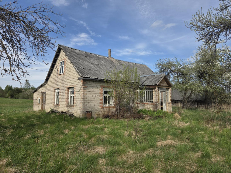 Parduodamas namas Viktoriškių k., Molėtų r. sav., 68.94 m² ploto 2 kambariai 2