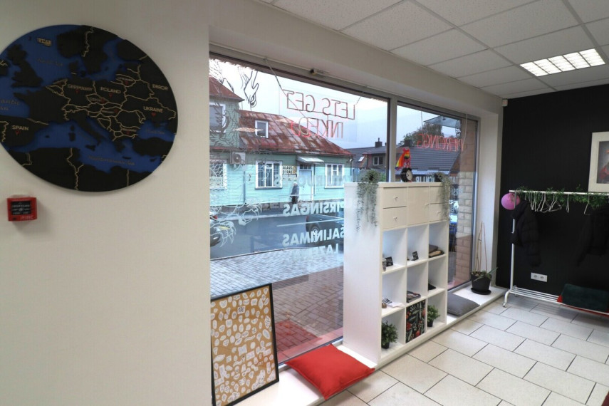 Nuomojamos administracinės, kitos paskirties patalpos Vasario 16-osios g., Centras, Panevėžio m., Panevėžio m. sav., 85.38 m2 ploto 12