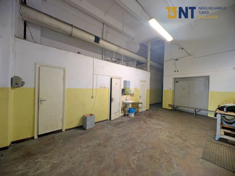 Parduodamos patalpos Bijūnų g., Vilijampolėje, Kaune, 4000 kv.m ploto 19