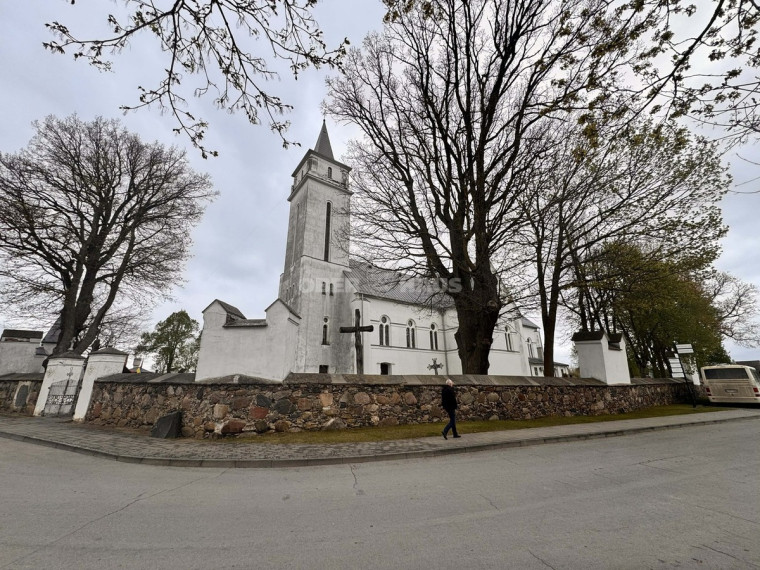 Parduodamas butas Bažnyčios g., Viekšnių m., Mažeikių r. sav., 28 m2 ploto, 2 kambariai 11