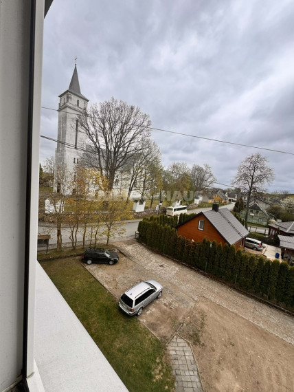 Parduodamas butas Bažnyčios g., Viekšnių m., Mažeikių r. sav., 28 m2 ploto, 2 kambariai 13