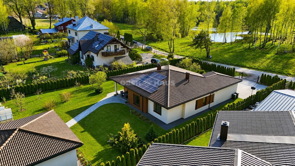 Parduodamas namas Riešutų g., Avižienių mstl., Vilniaus r. sav., 188 m2 ploto, 1 aukštai 2