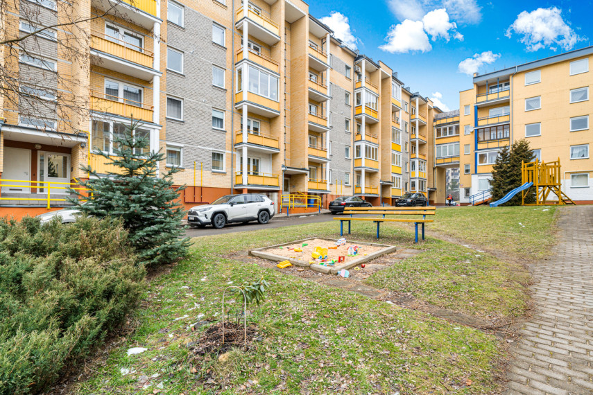 Nuomojamas butas Laisvės pr. , Pašilaičiai, Vilniaus m., Vilniaus m. sav., 40 m2 ploto, 1 kambariai 13
