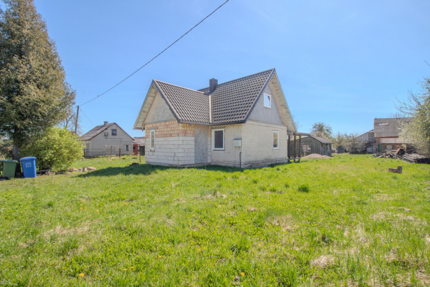 Parduodamas namas Panemunės g., Kėbliškių k., Prienų r. sav., 92.28 m2 ploto, 1 aukštai 2