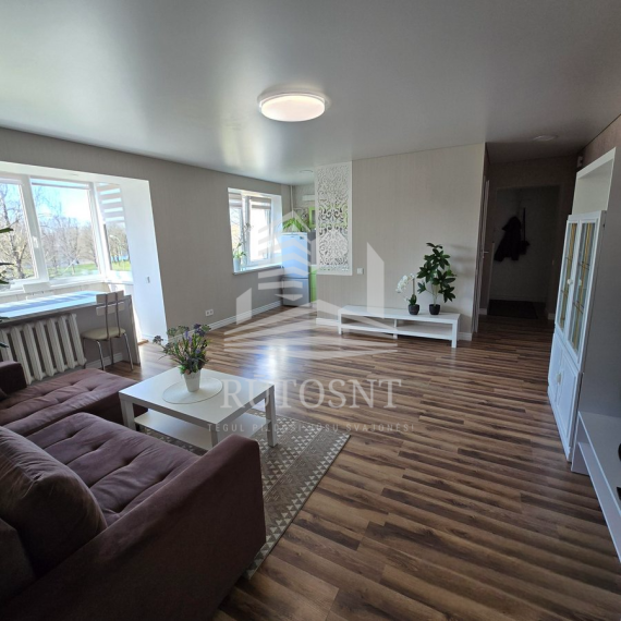 Parduodamas butas Mokyklos g., Mokyklos, Klaipėdos m., Klaipėdos m. sav., 43.00 m² ploto 2 kambariai 8