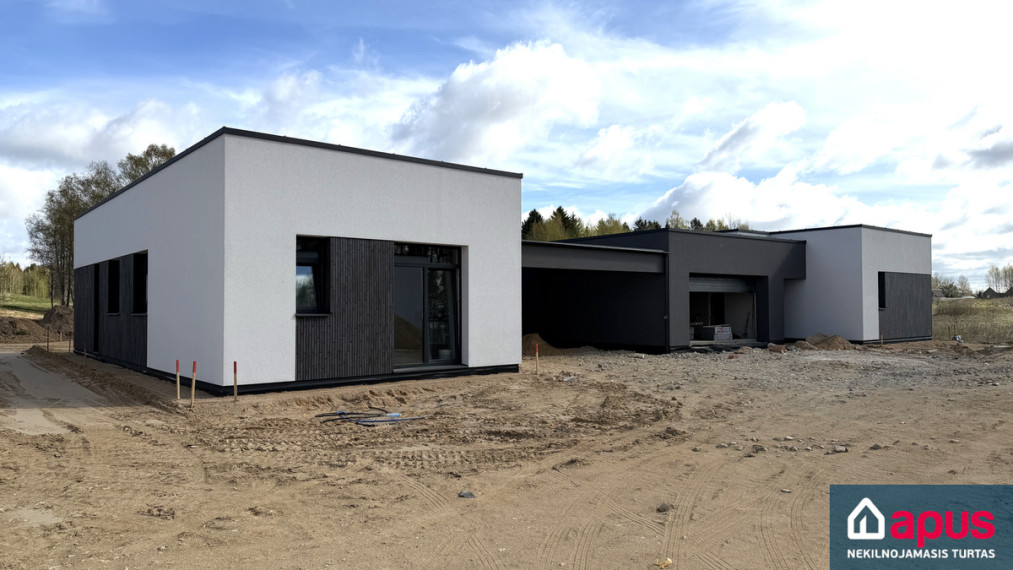 Parduodamas namas Kalvų g., Papiškių k., Vilniaus r. sav., 140 m2 ploto, 1 aukštai 15