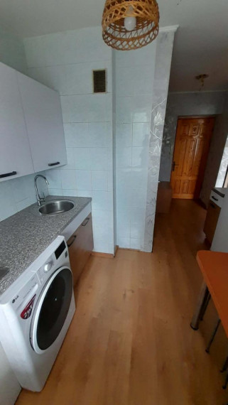 Parduodamas butas Baltijos pr., Baltijos, Klaipėdos m., Klaipėdos m. sav., 27.00 m² ploto 1 kambarys 9