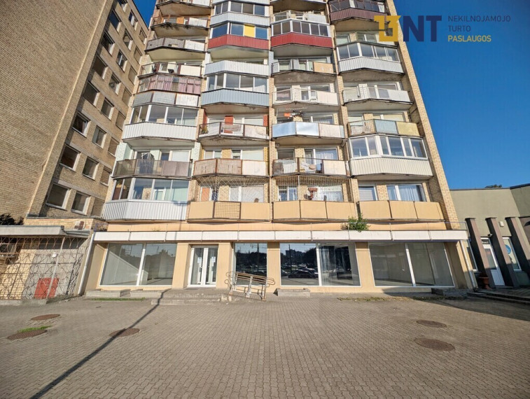 Parduodamos patalpos Taikos pr., Dainavoje, Kaune, 245 kv.m ploto 1