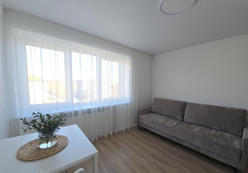 Parduodamas butas Klaipėdos apskritis, Klaipėda, Žvejybos uostas, Minijos g., 16 m2 ploto, 1 kambariai 6