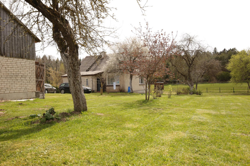 Parduodamas namas Liepų g., Juodiškių k., Širvintų r. sav., 65.84 m² ploto 4 kambariai 2