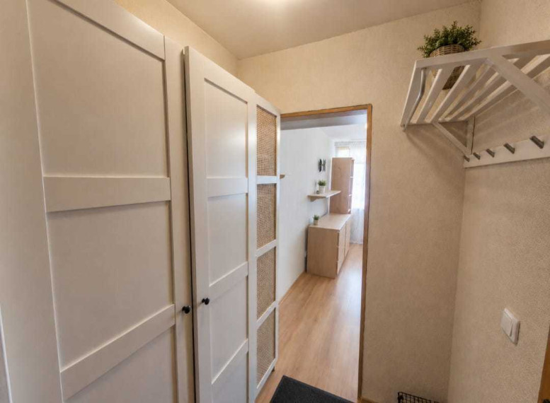 Parduodamas butas Vieškelio g., Rykštynės k., Kauno r. sav., 16.24 m2 ploto, 1 kambariai 6