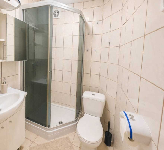 Parduodamas butas Vieškelio g., Rykštynės k., Kauno r. sav., 16.24 m2 ploto, 1 kambariai 8