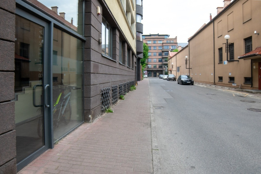 Parduodamos administracinės, kitos paskirties, paslaugų, prekybos, sandėliavimo patalpos Spaustuvininkų g., Centras, Kauno m., Kauno m. sav., 129.27 m2 ploto 2