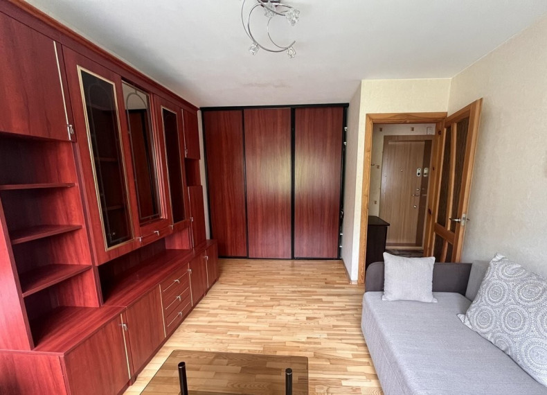 Parduodamas butas Klaipėdos apskritis, Klaipėda, Rumpiškės, Paryžiaus Komunos g., 27 m2 ploto, 1 kambariai 2