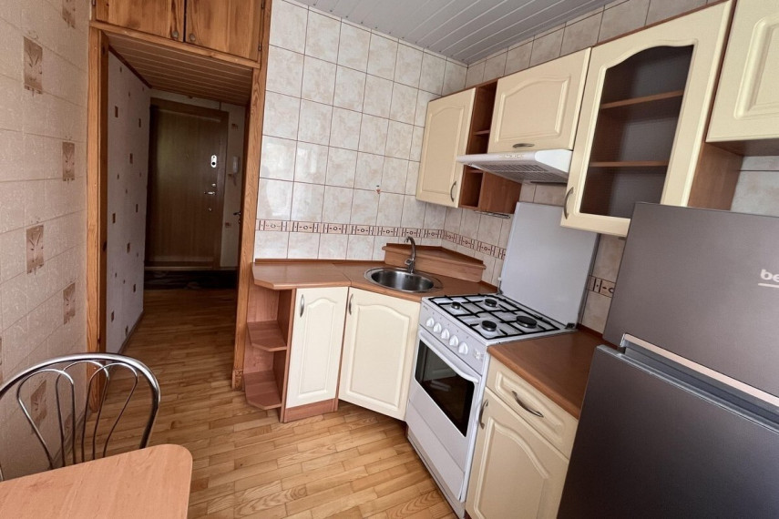 Parduodamas butas Klaipėdos apskritis, Klaipėda, Rumpiškės, Paryžiaus Komunos g., 27 m2 ploto, 1 kambariai 5
