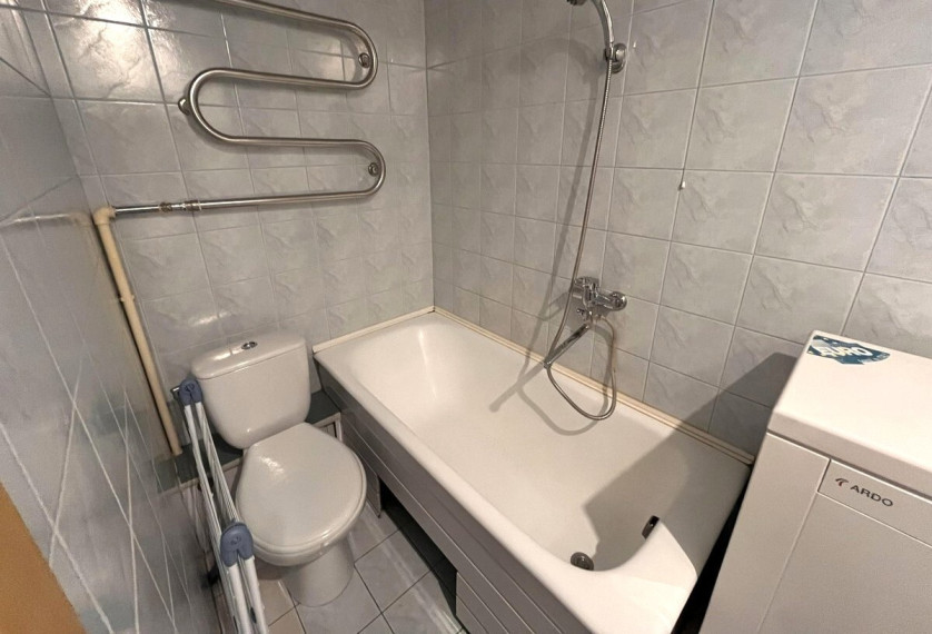 Parduodamas butas Klaipėdos apskritis, Klaipėda, Rumpiškės, Paryžiaus Komunos g., 27 m2 ploto, 1 kambariai 8