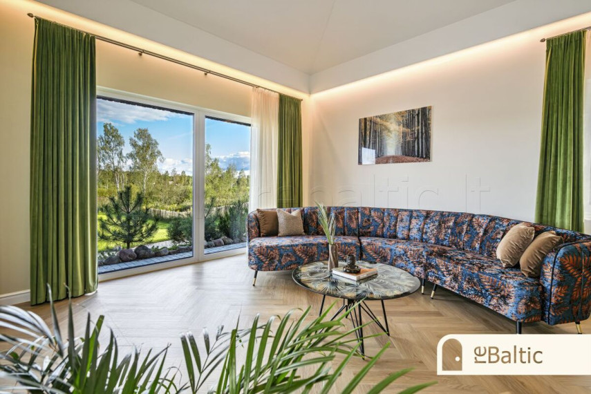 Parduodamas namas Varniškių k., Vilniaus r. sav., 230.52 m2 ploto, 1 aukštai 10