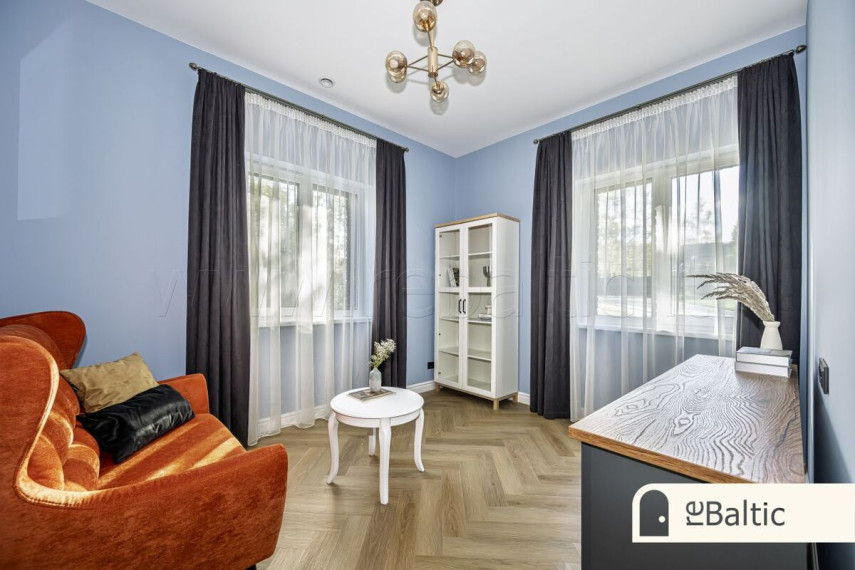 Parduodamas namas Varniškių k., Vilniaus r. sav., 230.52 m2 ploto, 1 aukštai 25