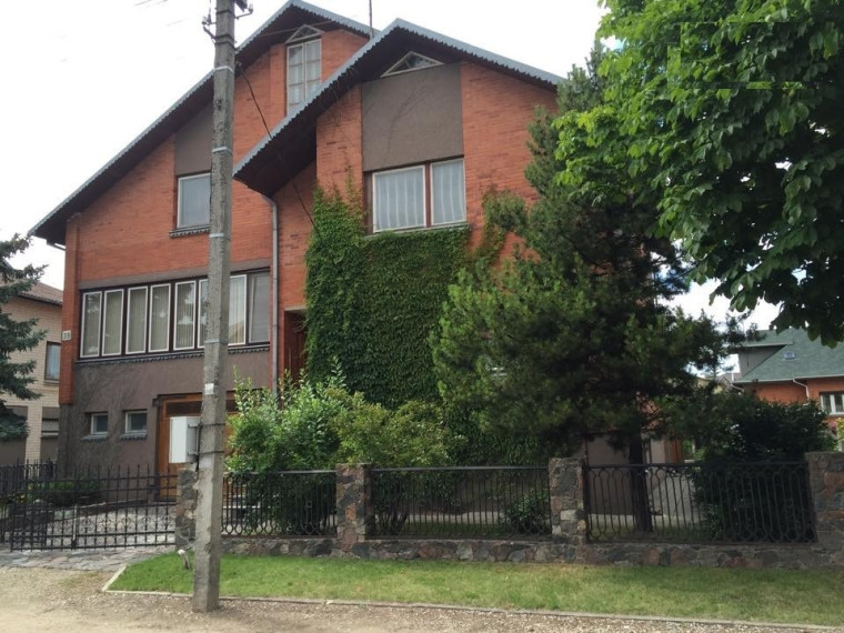 Parduodamas namas Žilvičių g., Panevėžio m., Panevėžio m. sav., 358.41 m2 ploto, 2 aukštai 1