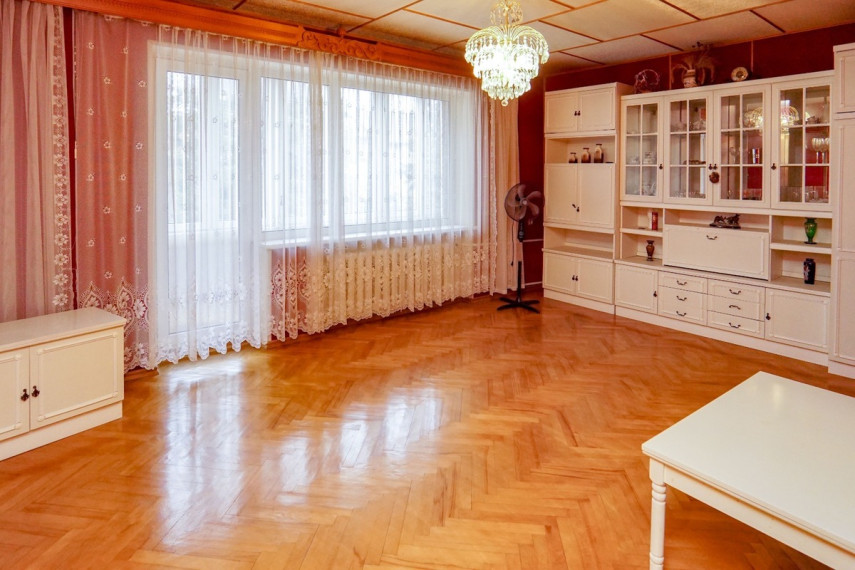 Parduodamas namas Žilvičių g., Panevėžio m., Panevėžio m. sav., 358.41 m2 ploto, 2 aukštai 16