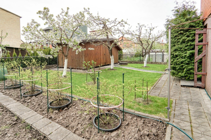 Parduodamas namas Žilvičių g., Panevėžio m., Panevėžio m. sav., 358.41 m2 ploto, 2 aukštai 34