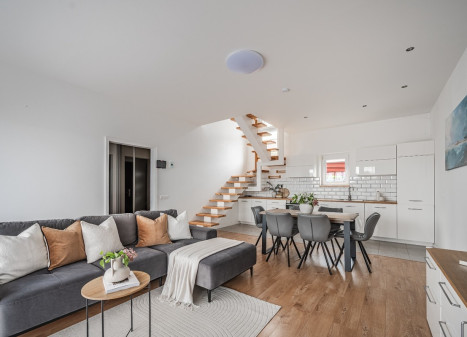 Parduodamas namas Riešės 3-ioji g., Grikienių k., Vilniaus r. sav., 114 m2 ploto, 2 aukštai
