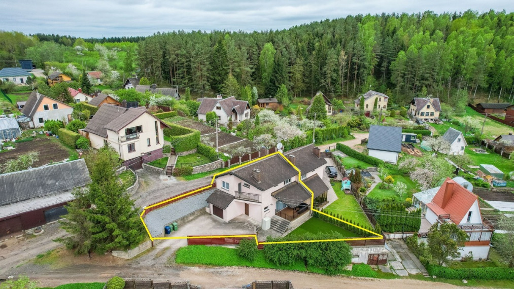 Parduodamas namas Riešės 3-ioji g., Grikienių k., Vilniaus r. sav., 114 m2 ploto, 2 aukštai 33